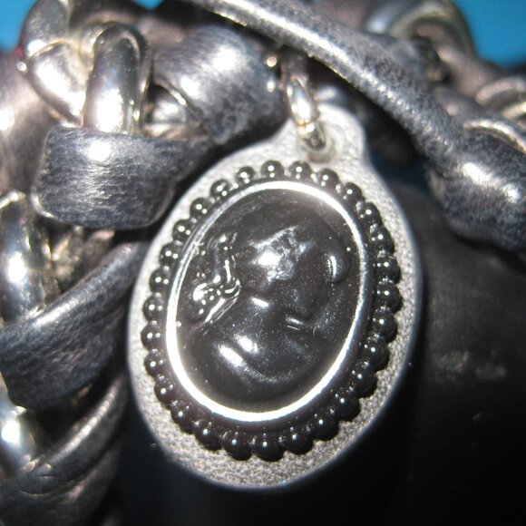 EUC Coach Black Leather Silver Chain Cameo Toggle Bracelet - Picture 8 of 9